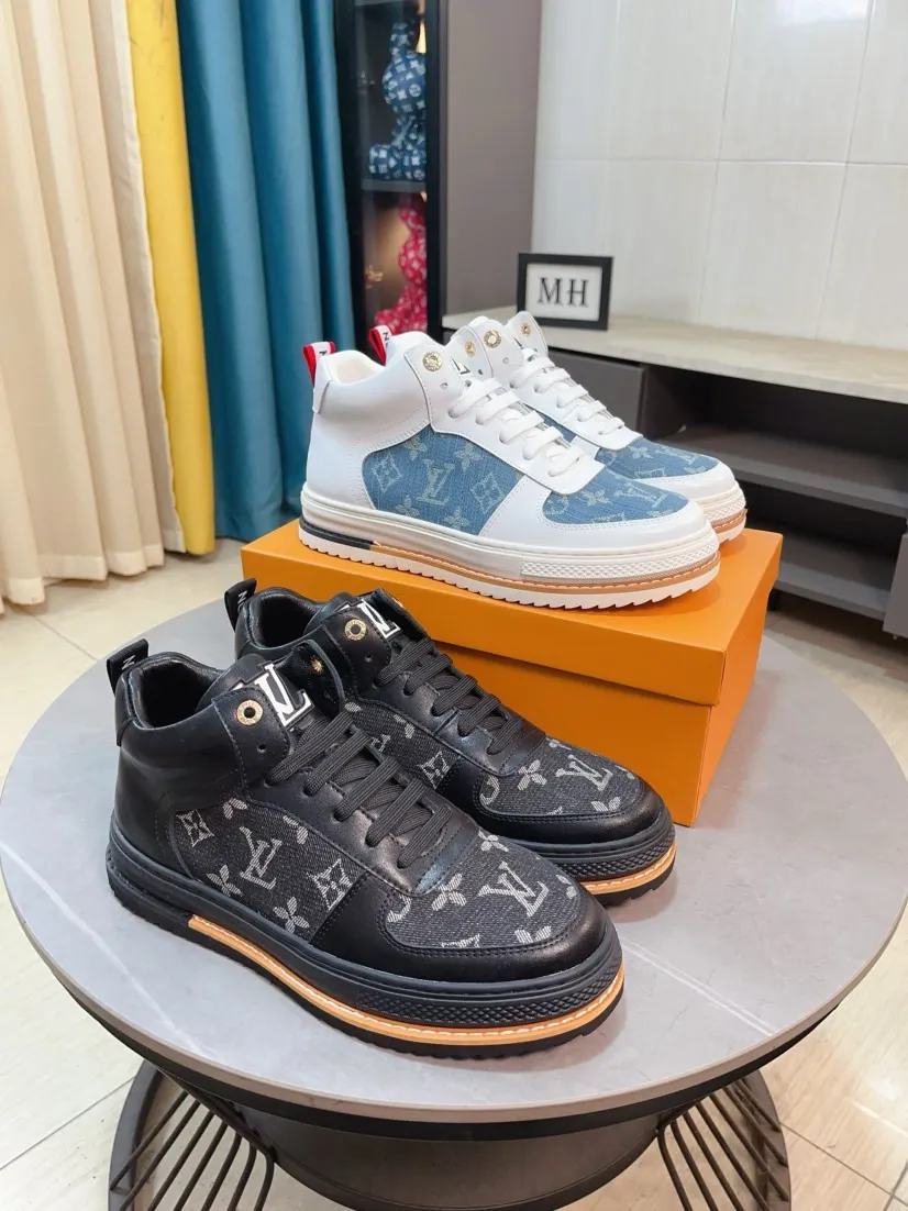 Ex-factory price 420🌹🌹[LV] The latest masterpiece of high-top men's shoes: the upper is made of Italian imported first-layer cowhide with special materials➕full genuine leather lining🔥, making walking more convenient and comfortable! Exclusive new style, stunning work [color]! Create a fashionable personality to set off your uniqueness! A must-have for trendy men! Classic🔥Number: 38-44